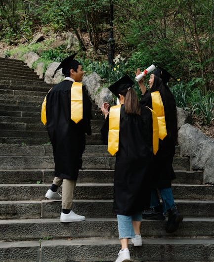 Купить диплом с занесением в реестр России быстро